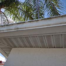 hoa gutter clean venice FL 1